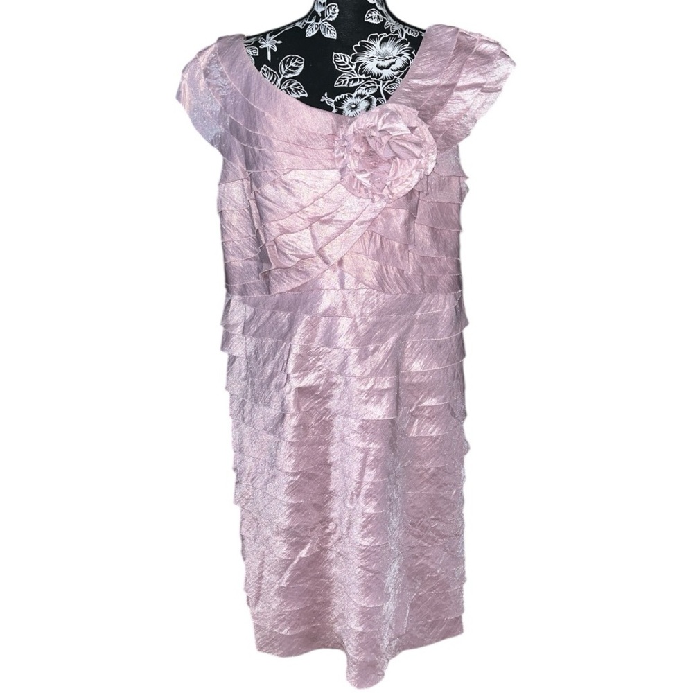 London Times Sleeveless Scoop Neck Ruffle Sheath Dress Size 14W